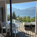 Les Du 4*