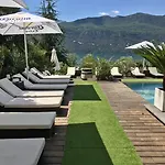 Hotel Les Du 4*