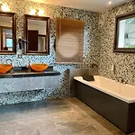 Les Du 4* Aix-les-Bains