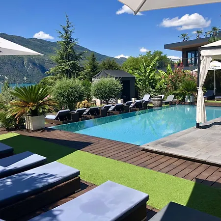 Bed & Breakfast Les Du 4*