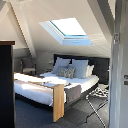 Les Du Bed & Breakfast 4*