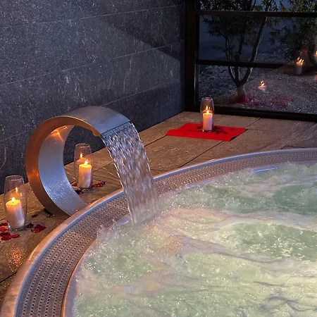 فندق ليه سويتس دو لاك 4*