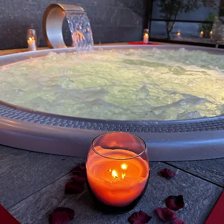 ليه سويتس دو لاك