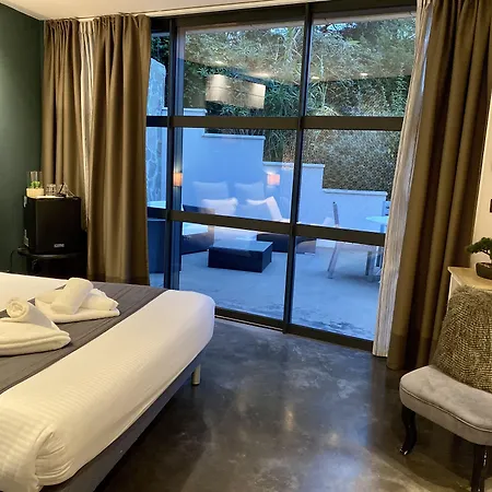 Les Du Hotel