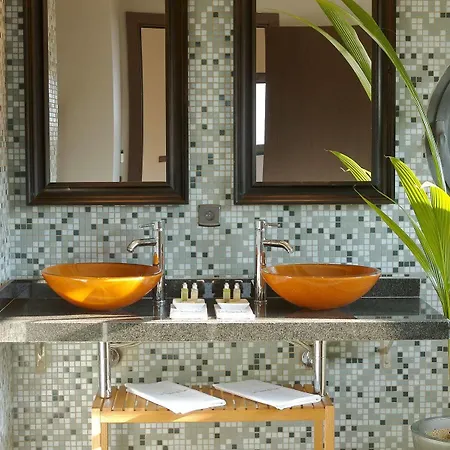 Hotel Les Du 4*